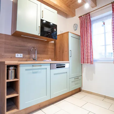 Hof Koehne - Haus Feldscheune Links Schmallenberg