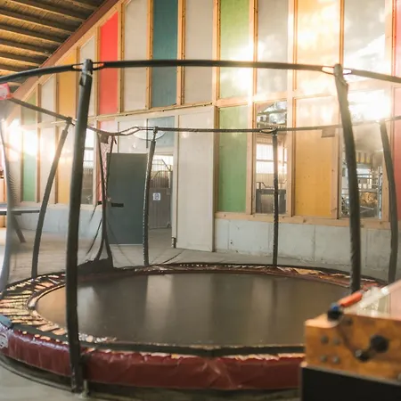 Semesterbostad Hof Koehne - Haus Feldscheune Links *